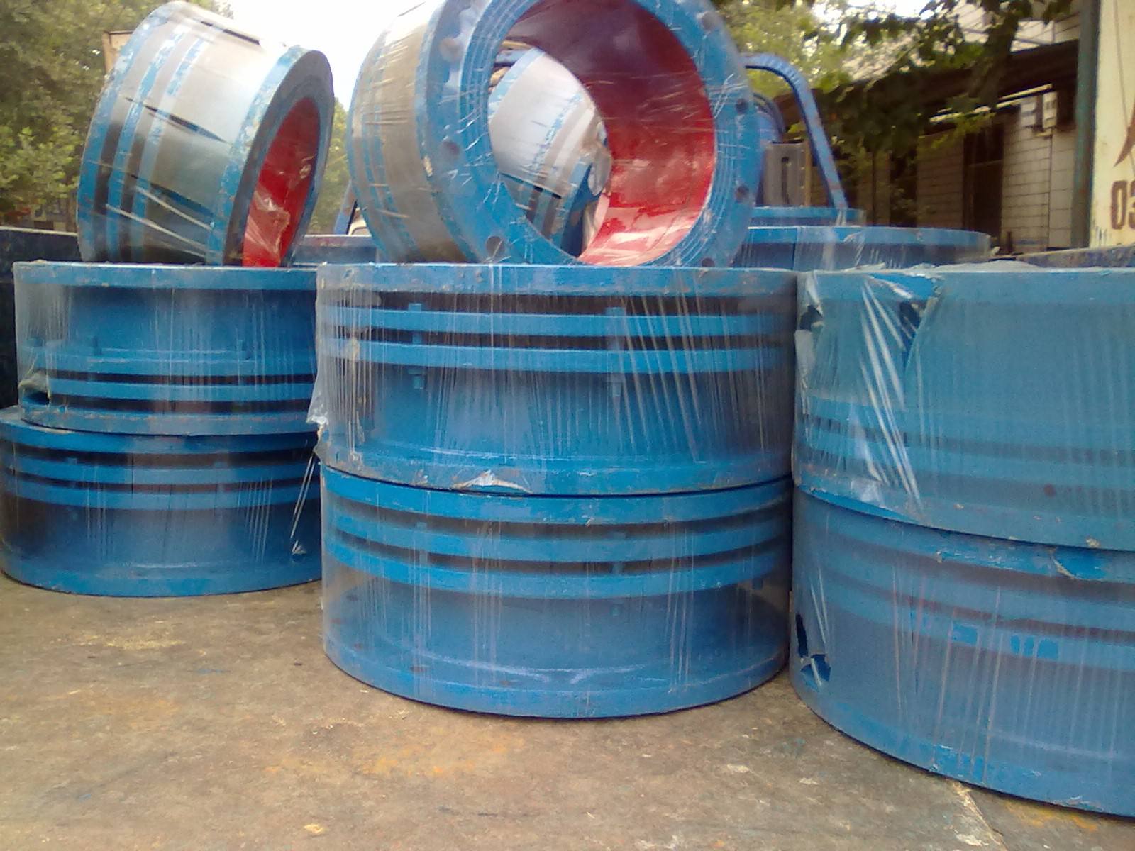 贵州管道伸缩器