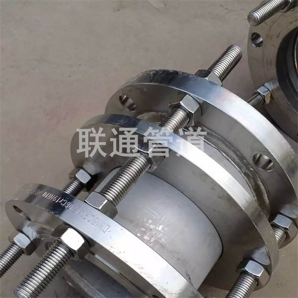 南昌不锈钢伸缩器