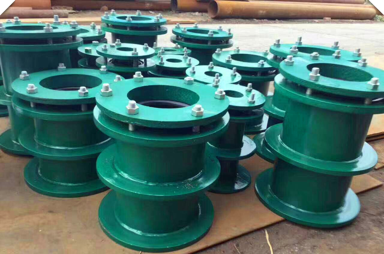 柔性防水套管法兰的方向