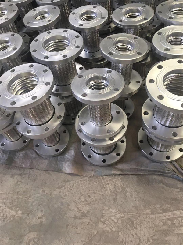 不锈钢波纹管补偿器参数