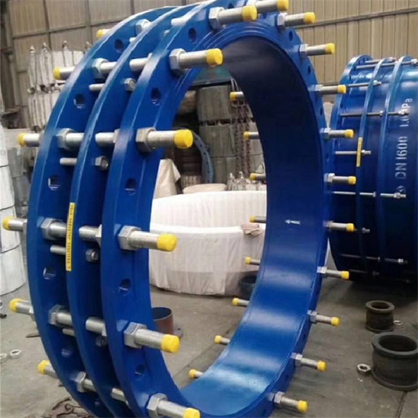 补偿器和伸缩器的区别在哪里