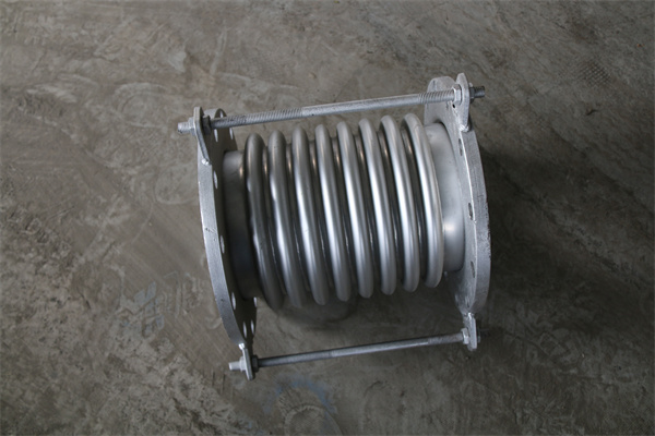 波纹补偿器规格型号表