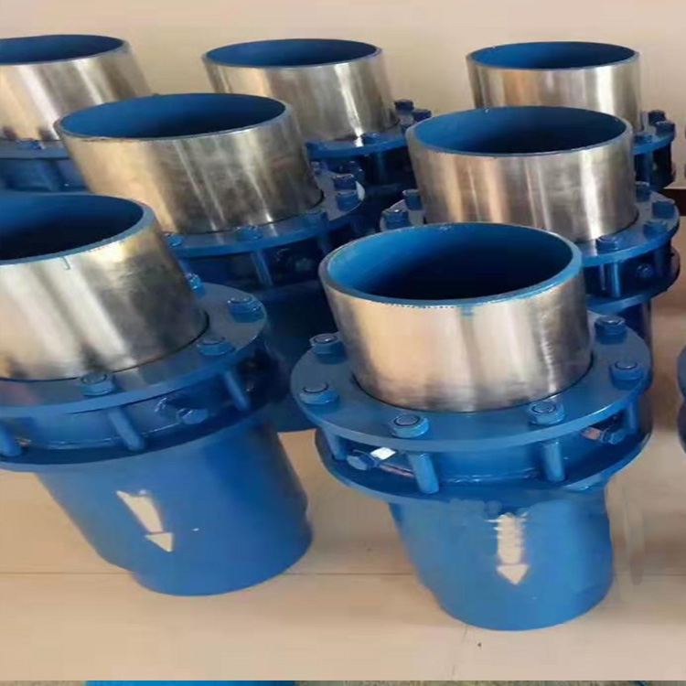 直埋式套筒补偿器安装方向