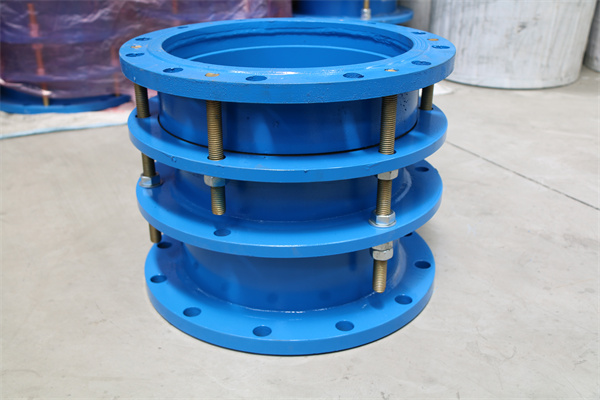 钢制伸缩器安装与作用